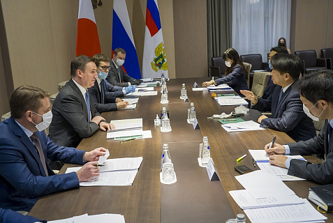 Дмитрий Патрушев обсудил перспективы аграрного сотрудничества с Чрезвычайным и Полномочным Послом Японии в России